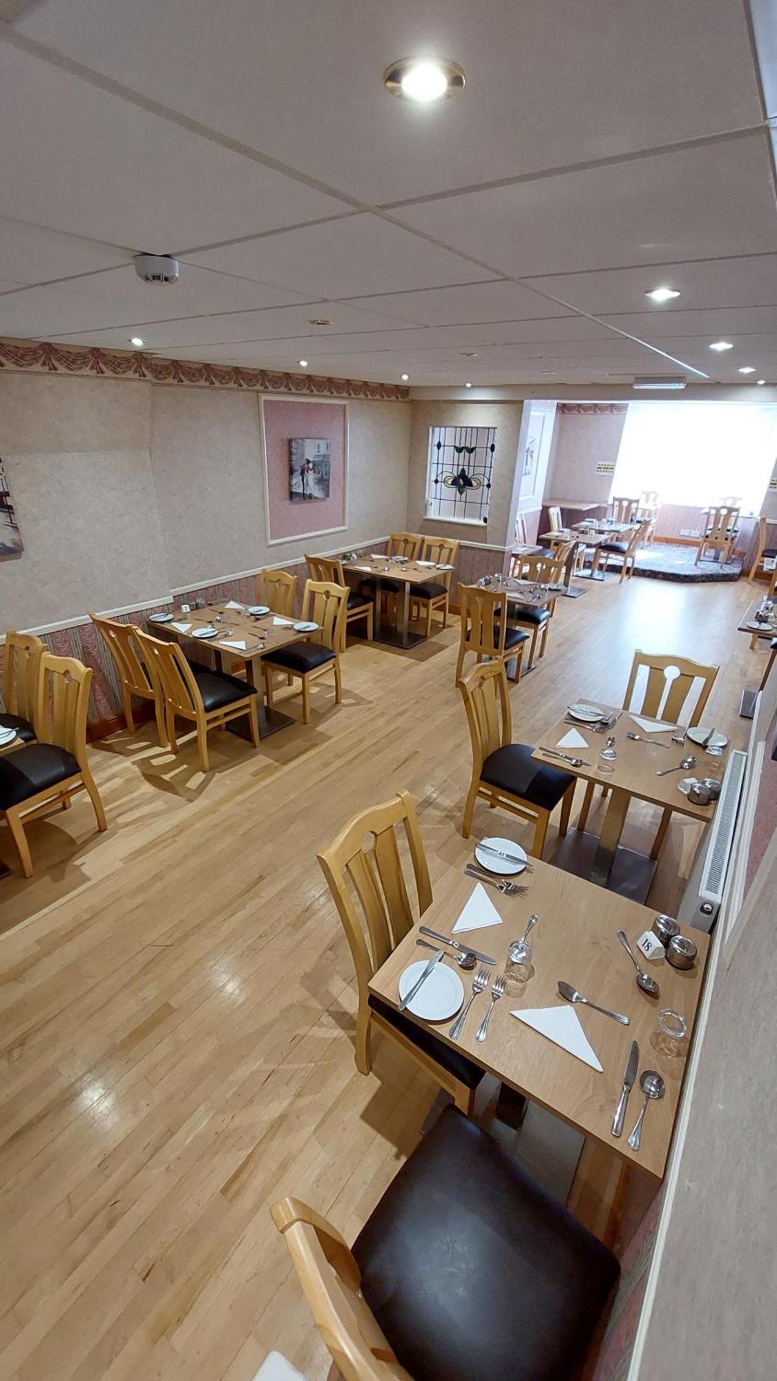 White Heather Hotel 3*